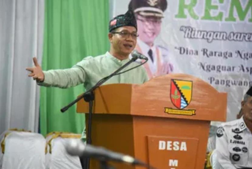 Bupati Bandung Dadang Supriatna mengatakan inflasi Kabupaten Bandung year on year pada Juni 2024 mengalami penurunan secara drastis yakni menjadi 2,24 persen. 