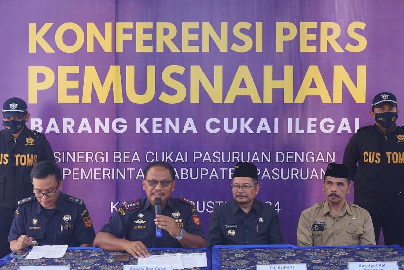 Bea Cukai Pasuruan gelar pemusnahan barang yang menjadi milik negara (BMMN) hasil penindakan tahun 2023 bersama Pemerintah Kabupaten Pasuruan. 