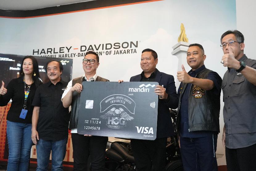 Bank Mandiri menjalin kemitraan strategis bersama HOG Indomobil Jakarta Chapter, komunitas pemilik Harley Davidson.