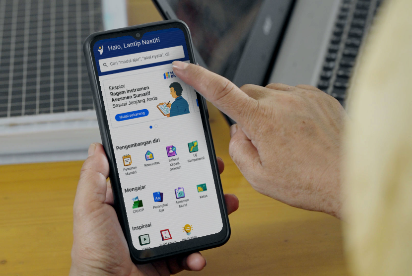 Kementerian Pendidikan, Kebudayaan, Riset, dan Teknologi (Kemendikbudristek) terus berkomitmen mempercepat transformasi pendidikan. Salah satunya melalui pemanfaatan sejumlah platform digital untuk memperkuat ekosistem pendidikan, khususnya pendidikan dasar dan menengah. 