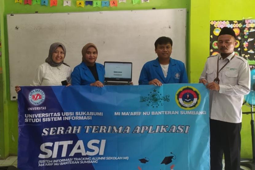 Mahasiswa Program Studi (Prodi) Sistem Informasi Universitas BSI (Bina Sarana Informatika) Sukabumi kembali menunjukkan dedikasinya dalam mendukung dunia pendidikan melalui teknologi dengan menghibahkan aplikasi inovatif bernama 