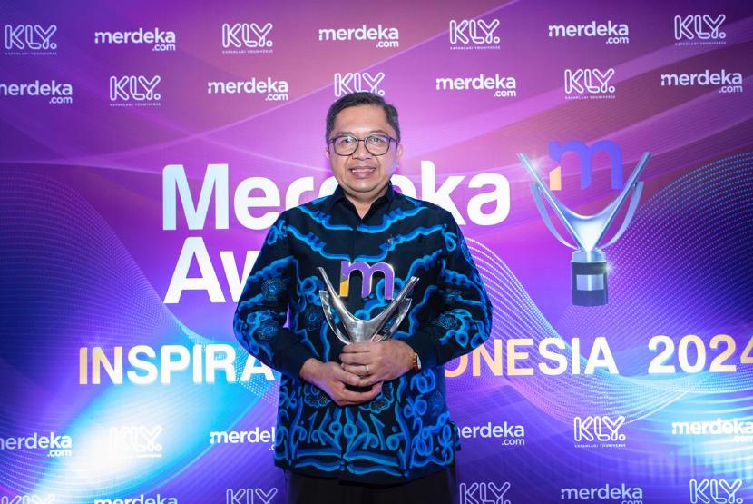 Bank bjb kembali menorehkan prestasi gemilang dengan meraih penghargaan dalam ajang Merdeka Awards 2024.