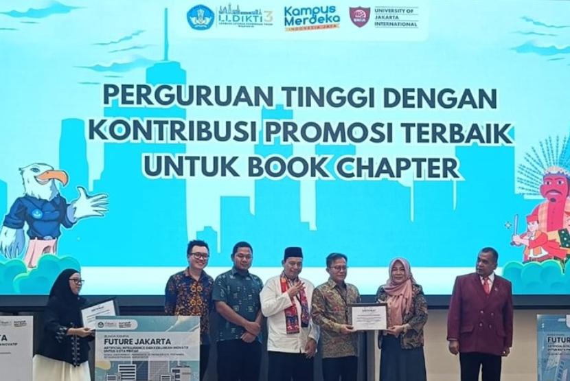 Universitas Nusa Mandiri berhasil menerbitkan artikel dalam book chapter yang dirilis oleh LLDIKTI (Lembaga Layanan Pendidikan Tinggi) Wilayah III.