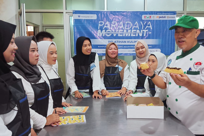 DT Peduli melalui Koperasi Pemberdayaan Ummat Daarut Tauhiid (KOPMU-DT) bersama PT Paragon meluncurkan program pelatihan Kuliner bertajuk 