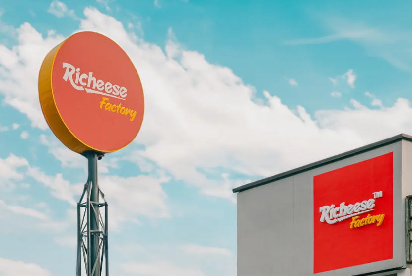 Richeese Factory.