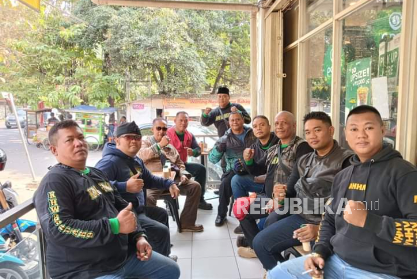 Pasangan Calon Wali Kota dan Wakil Wali Kota Bandung Dandan-Arif, terus makin melejit mendapat dukungan dari berbagai elemen komunitas dan relawan.