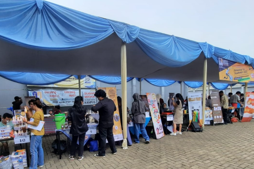 Nusa Mandiri Career Center (NCC) bekerja sama dengan Nusa Mandiri Entrepreneur Center (NEC) akan menggelar Entrepreneur Fest, bagian dari acara tahunan Job and Internship Festival (JIF) 2024, yang akan diadakan di Universitas Nusa Mandiri (UNM) Kampus Margonda. 