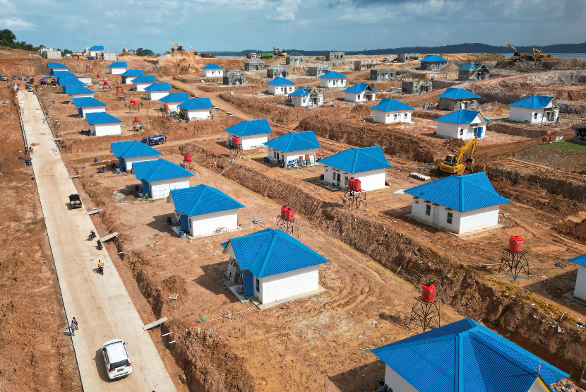 BP Batam telah menyelesaikan pembangunan rumah permanen di Tanjung Banun. Rumah tipe 45 dan luas tanah 500 meter persegi untuk warga terdampak. 