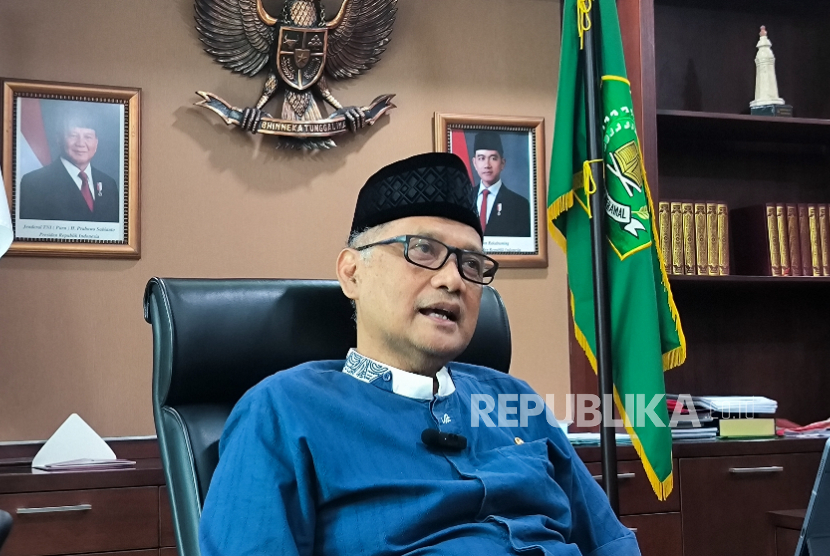 Kepala Badan Penyelenggara Haji (BPH) KH Mochamad Irfan Yusuf saat ditemui Republika di kantornya di Thamrin, Jakarta Pusat, Jumat (27/12/2024).