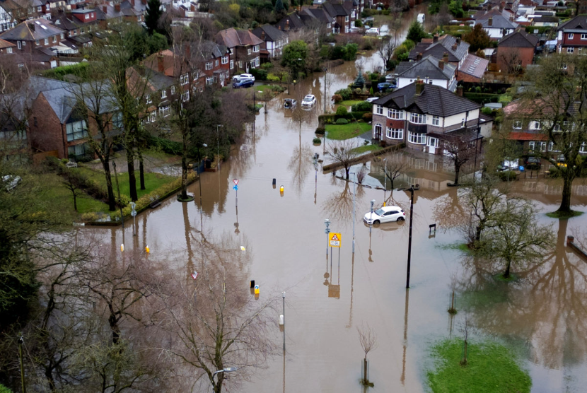 Kondisi banjir di Manchester, Inggris, Rabu (1/1/2025) 