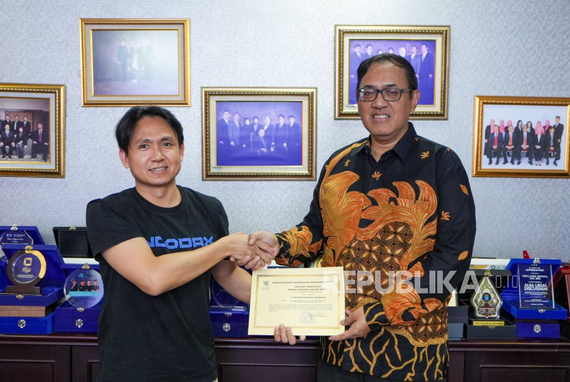 Indodax, platform perdagangan aset kripto di Indonesia, memperoleh lisensi penuh sebagai Pedagang Fisik Aset Kripto (PFAK) dari Badan Pengawas Perdagangan Berjangka Komoditi (Bappebti).