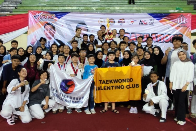 Kesuksesan luar biasa kembali diraih oleh UKM Taekwondo Universitas Nusa Mandiri (UNM) bersama Valentino Club dalam ajang Student Taekwondo Indonesia Championship (STIC) 2024 yang berlangsung di GOR Ciracas, Jakarta Timur, pada Sabtu-Minggu, 14-15 Desember 2024.