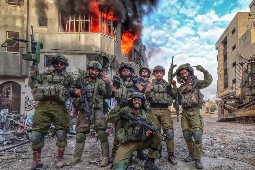 Tentara Israel.