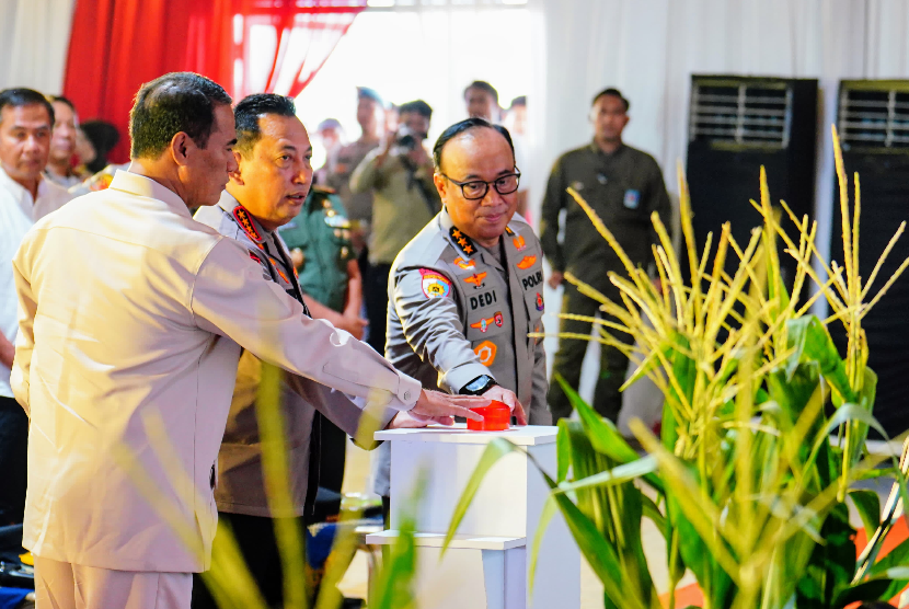 Kepala Kepolisian Negara Republik Indonesia (Kapolri), Jenderal Polisi Listyo Sigit Prabowo, menyampaikan Polri telah memasuki kuartal pertama pelaksanaan program dengan target penanaman 300 ribu hektare lahan jagung.