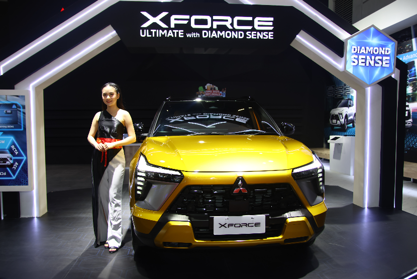 Salah satu sorotan utama di booth Mitsubishi Motors adalah penawaran spesial untuk model Xforce.