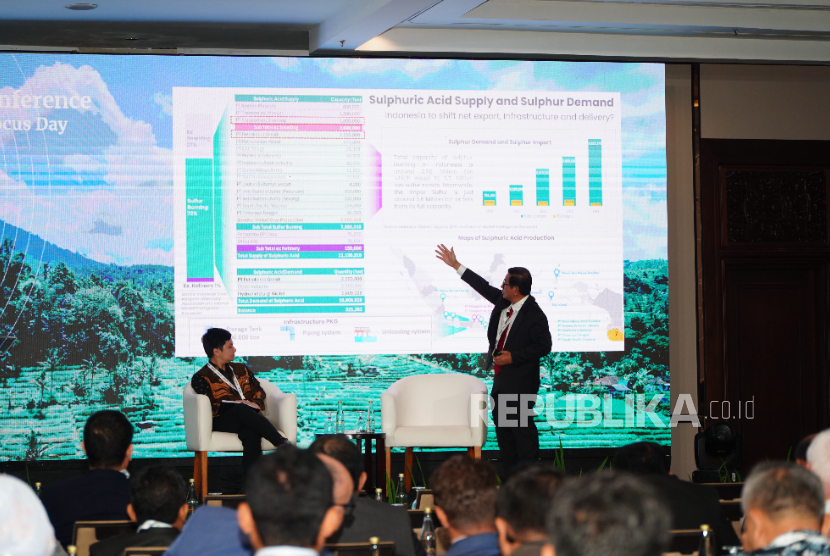 Petrokimia Gresik Dorong Hilirisasi Sulfur untuk Kemajuan Industri Kimia