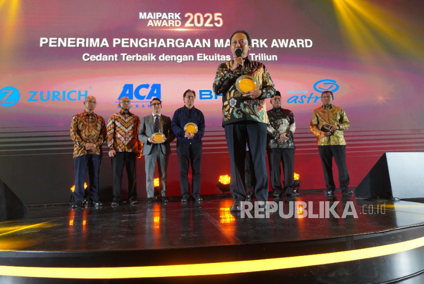 BRI Insurance menerima Maipark Award 2025