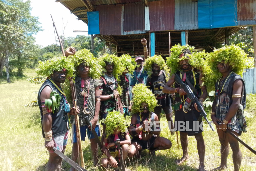 Pasukan kelompok separatis TPNPB-OPM di Papua Tengah.