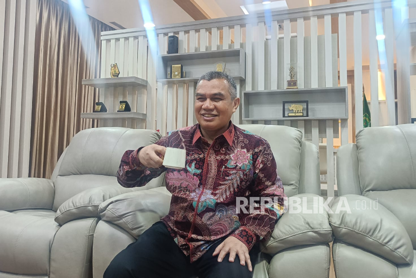 Inspektur Jenderal Kementerian Agama (Irjen Kemenag) Khairunnas saat berbincang dengan Republika, Rabu (14/5/2025).