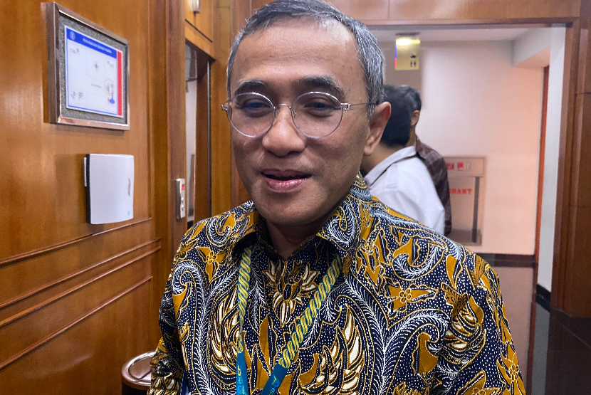 Kepala Departemen Ekonomi & Keuangan Syariah Bank Indonesia (DEKS BI) Imam Hartono di Kompleks BI, Jakarta, Rabu (4/6/2025).
