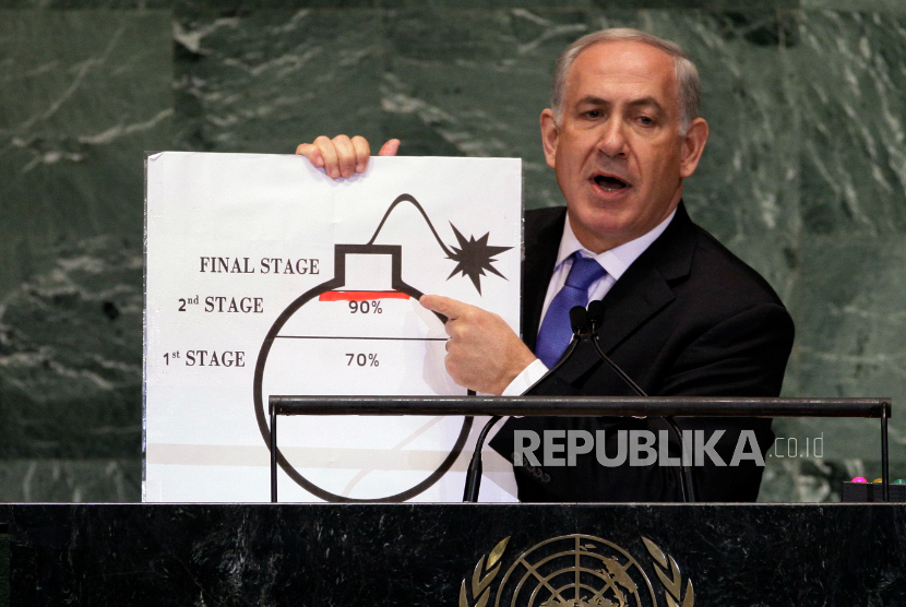 Perdana Menteri Israel Benjamin Netanyahu berbohong soal bom nuklir Iran di markas PBB di New York pada 2012.