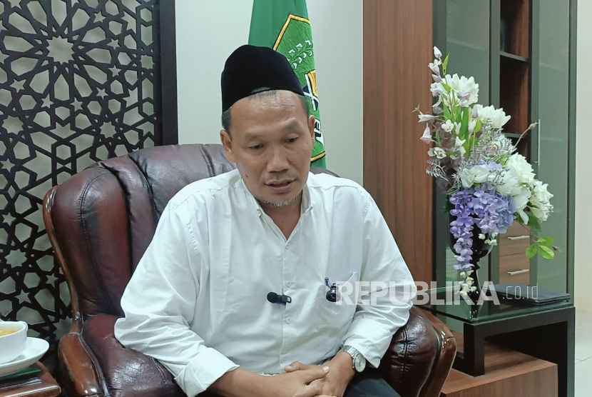 KH Ahmad Bahauddin Nursalim (Gus Baha).