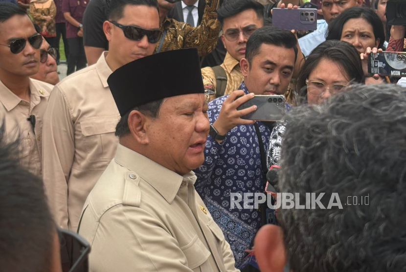 Presiden RI Prabowo Subianto di Base Ops Lanud Halim Perdanakusuma, Jakarta Timur, Rabu (16/7/2025).