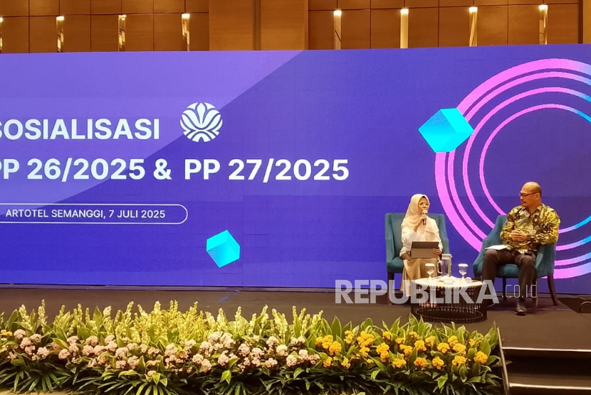  Kementerian Lingkungan Hidup (KLH) menggelar menyelenggarakan sosialisasi dua peraturan pemerintah (PP) krusial yang baru saja ditetapkan oleh Presiden RI Jenderal (Purn) Prabowo Subianto pada 5 Juni 2025. 