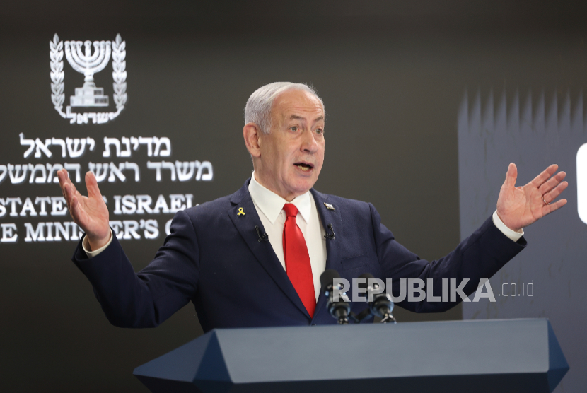 Perdana Menteri Israel Benjamin Netanyahu berbicara saat konferensi pers di kantor Perdana Menteri di Yerusalem, Ahad, 10 Agustus 2025.