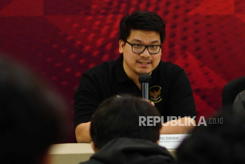 Ketua Umum FFI Michael V. Sianipar