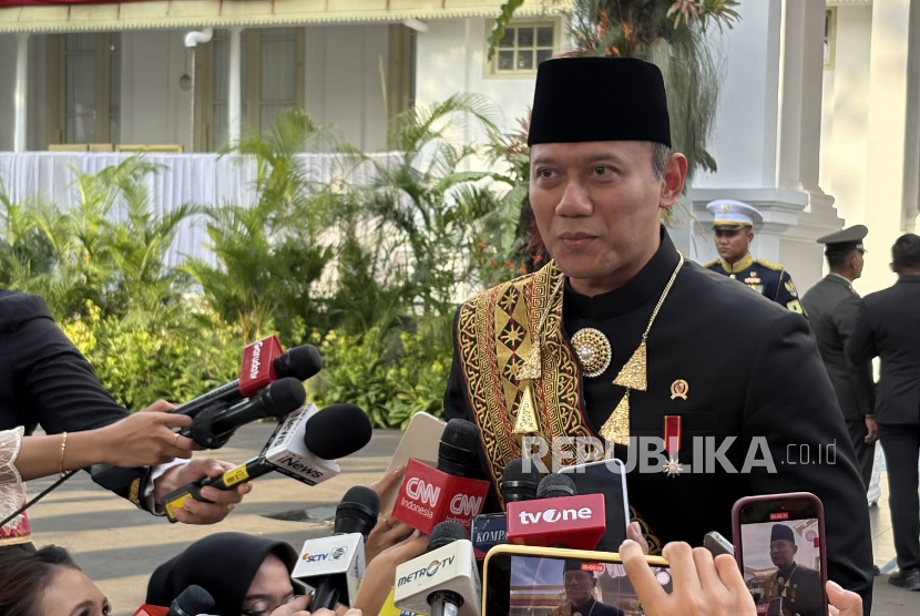 Menko IPK Agus Harimurti Yudhoyono (AHY) saat ditemui di Istana Merdeka pada Ahad (17/8/2025). 