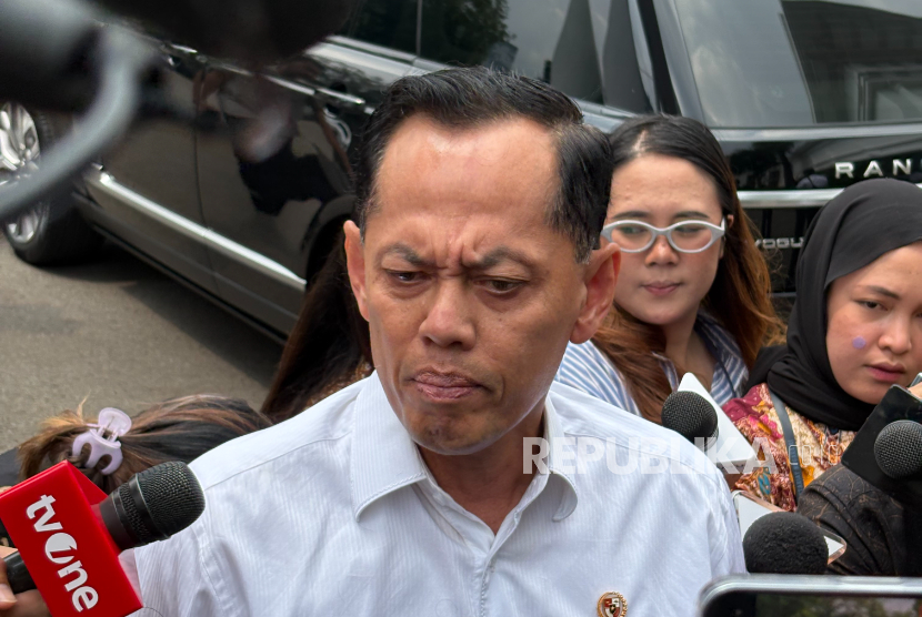 Kepala Bappisus: Pelantikan Menko Polkam dan Menpora Diumumkan Mensesneg