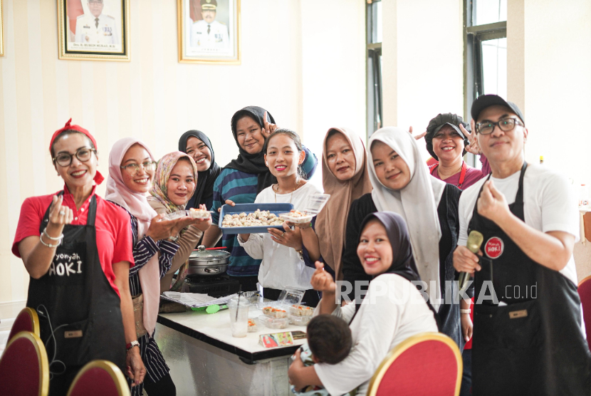 Berdayakan Emak-Emak di Pulau Pramuka, Sandiaga Gelar Pelatihan