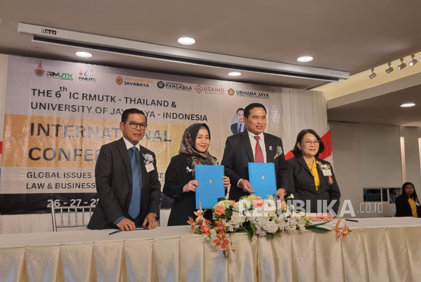 Universitas Jayabaya menggandeng Rajamanggala University Krungthep, Thailand mengadakan seminar international di Jakarta pada 26-28 September 2025.