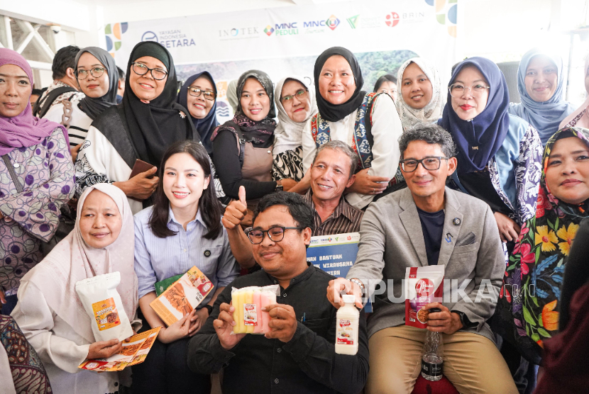 Program Desa Emas 2025 untuk wilayah Kabupaten Bogor dan Sukabumi resmi digelar di Lido Lake Resort. 