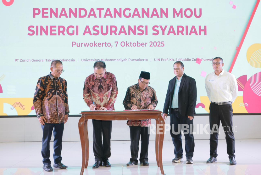 Kolaborasi pendidikan dan industri perkuat pemahaman keuangan syariah di kalangan mahasiswa dan pelaku UMKM.