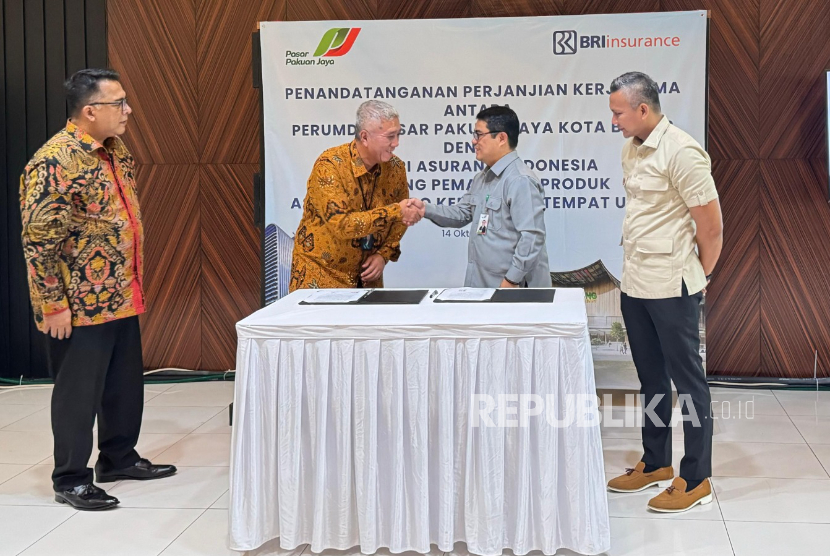 BRI Insurance memperluas jangkauan pemasaran dengan menandatangani perjanjian kerja sama bersama Perumda Pasar Pakuan Jaya (PPJ) Kota Bogor untuk memberikan perlindungan asuransi mikro bagi tempat usaha para pedagang pasar di seluruh wilayah Kota Bogor. 