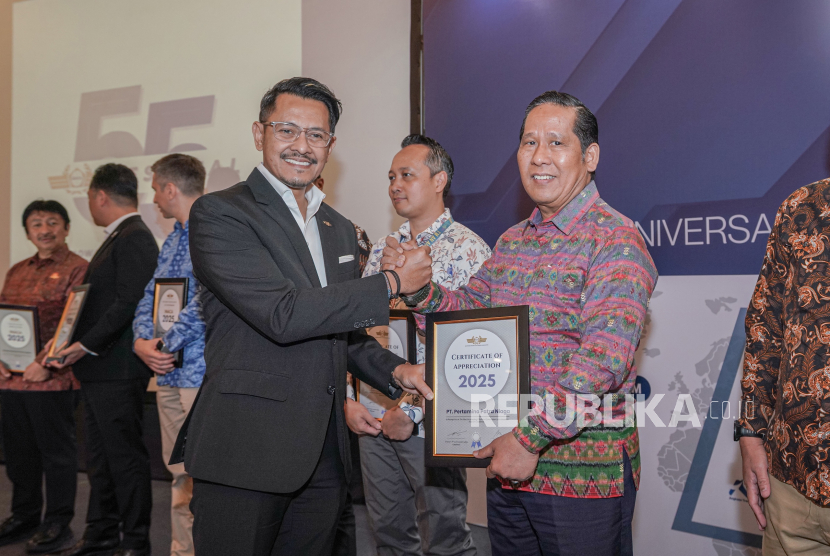 Pertamina Patra Niaga Raih Penghargaan dari INACA atas Komitmen di Industri Penerbangan