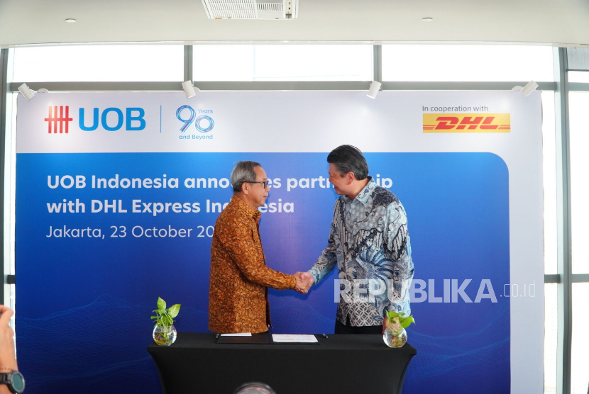 DHL dan UOB Indonesia Kolaborasi Kurangi Emisi Gas Rumah Kaca hingga 80 Persen