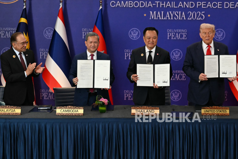 Thailand dan Kamboja Sepakati Perjanjian Damai di KTT ASEAN Kuala Lumpur