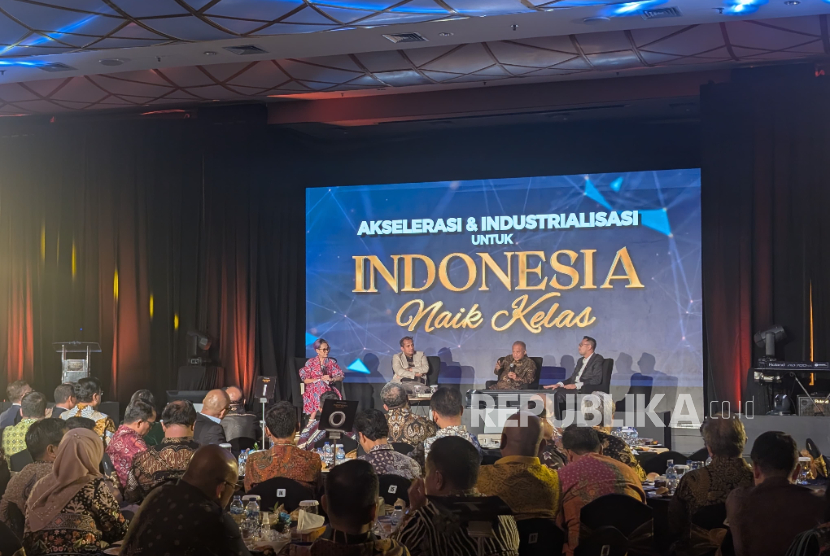 Peluncuran buku “Indonesia Naik Kelas” karya Wakil Direktur Utama MIND ID Dr. Dany Amrul Ichdan.