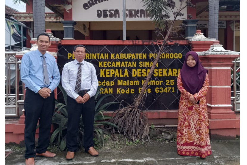 Dosen Unida Gontor di Desa Sekaran