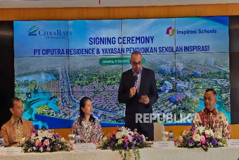 Penandatanganan kerja sama dengan SIS yang  berlangsung pada Kamis, 4 Desember 2025, di kantor pusat Ciputra Group, Ciputra World Jakarta.