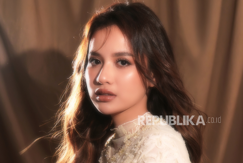 Penyanyi Anggi Marito Usung Filosofi Perempuan Kuat di Album Perdana