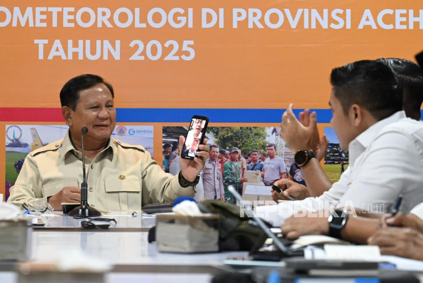 Prabowo Sebut Bupati Aceh Barat Desersi, Proses Pemecatan Diurus Mendagri