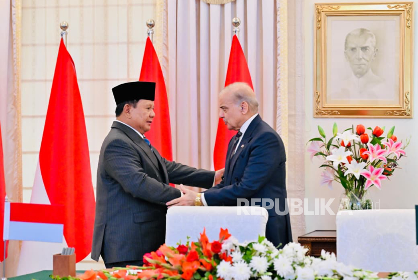 PM Pakistan Siap Kirim Tenaga Medis ke Indonesia: Dengan Senang Hati