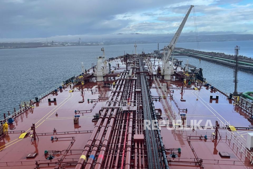 Pertamina Kirim 1 Juta Barel Minyak Aljazair ke Indonesia Lewat Pengapalan Perdana