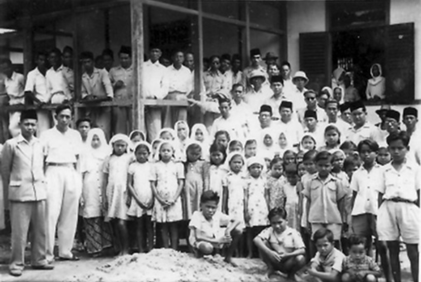 Menggelorakan Revolusi Kemerdekaan