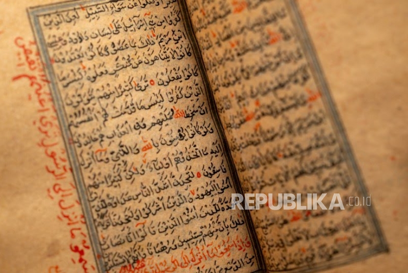 Ini Alquran Bersejarah yang Dipakai di Pelantikan Zohran Mamdani