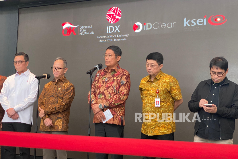 OJK Segera Tunjuk Plt Dirut BEI Pengganti Iman Rachman